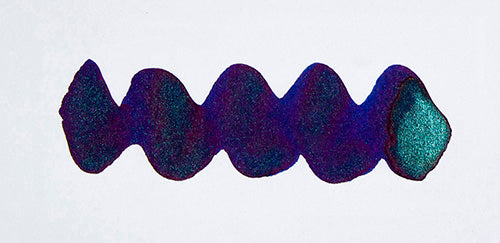 Wavy blue line on a white background. Diamine Happy Holidays fountain pen ink colour swatch.