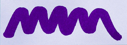 Wavy purple line on a white background. Diamine Iris fountain pen ink colour swatch.