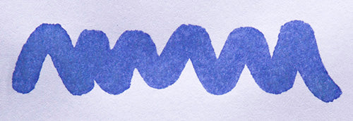 Wavy blue line on a white background. Diamine China Blue fountain pen ink colour swatch.