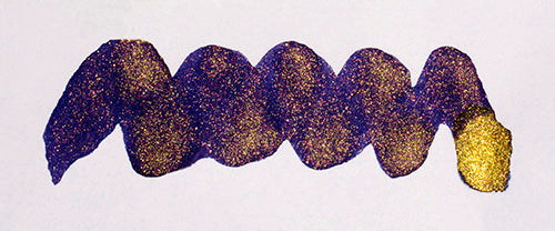 Wavy purple line on a white background. Diamine Mystique  fountain pen ink colour swatch.