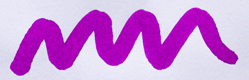 Wavy purple line on a white background. Diamine Lavender fountain pen ink colour swatch.