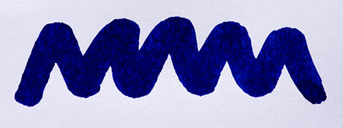 Wavy blue line on a white background. Diamine Blue Velvet fountain pen ink colour swatch.