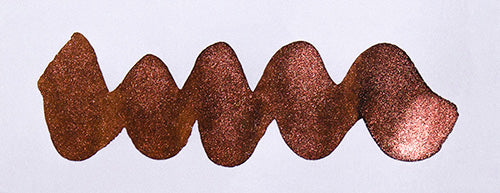 Wavy brown line on a white background. Diamine Yule Log fountain pen ink colour swatch.